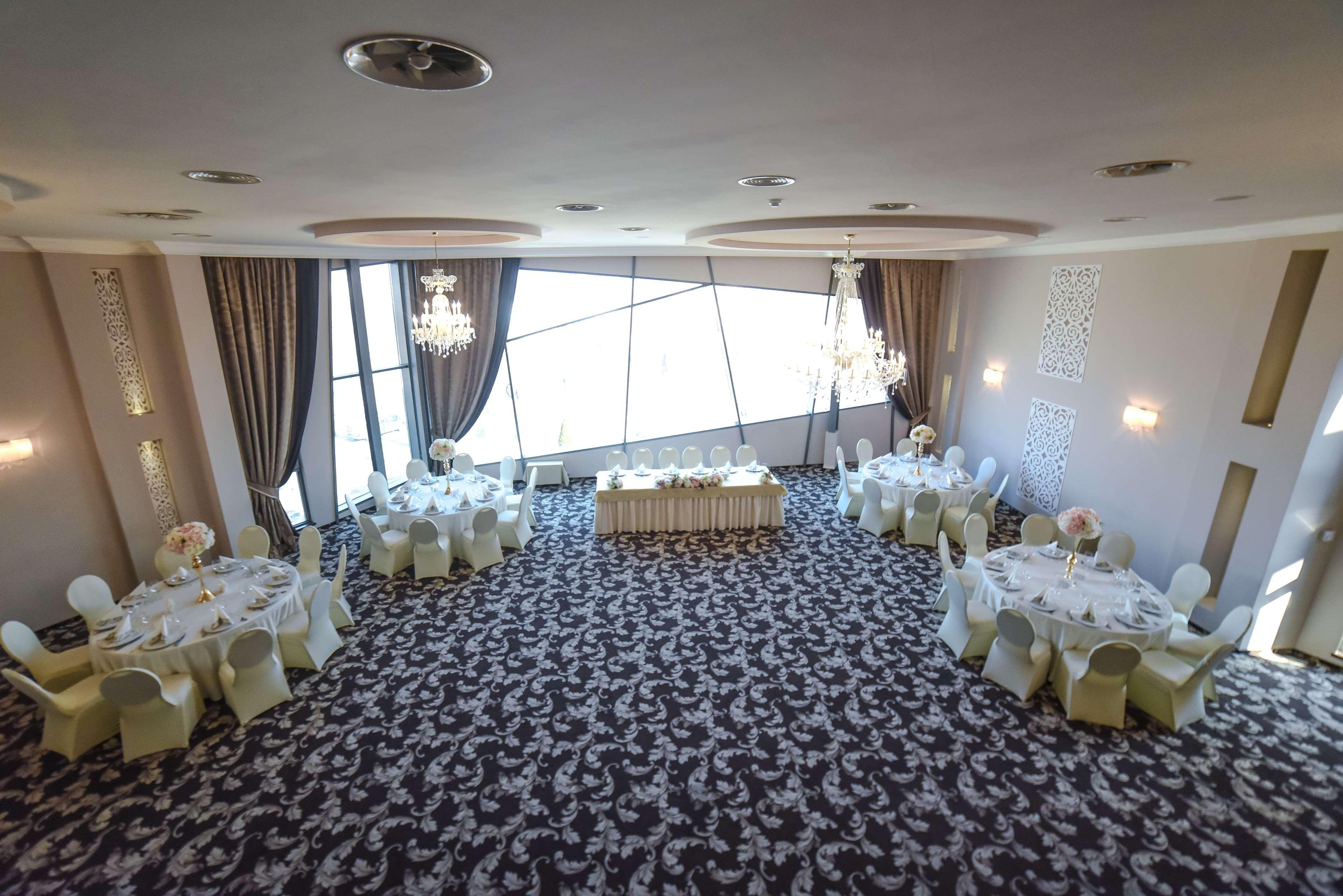 Best Western Plus Lido Hotel Timişoara Extérieur photo