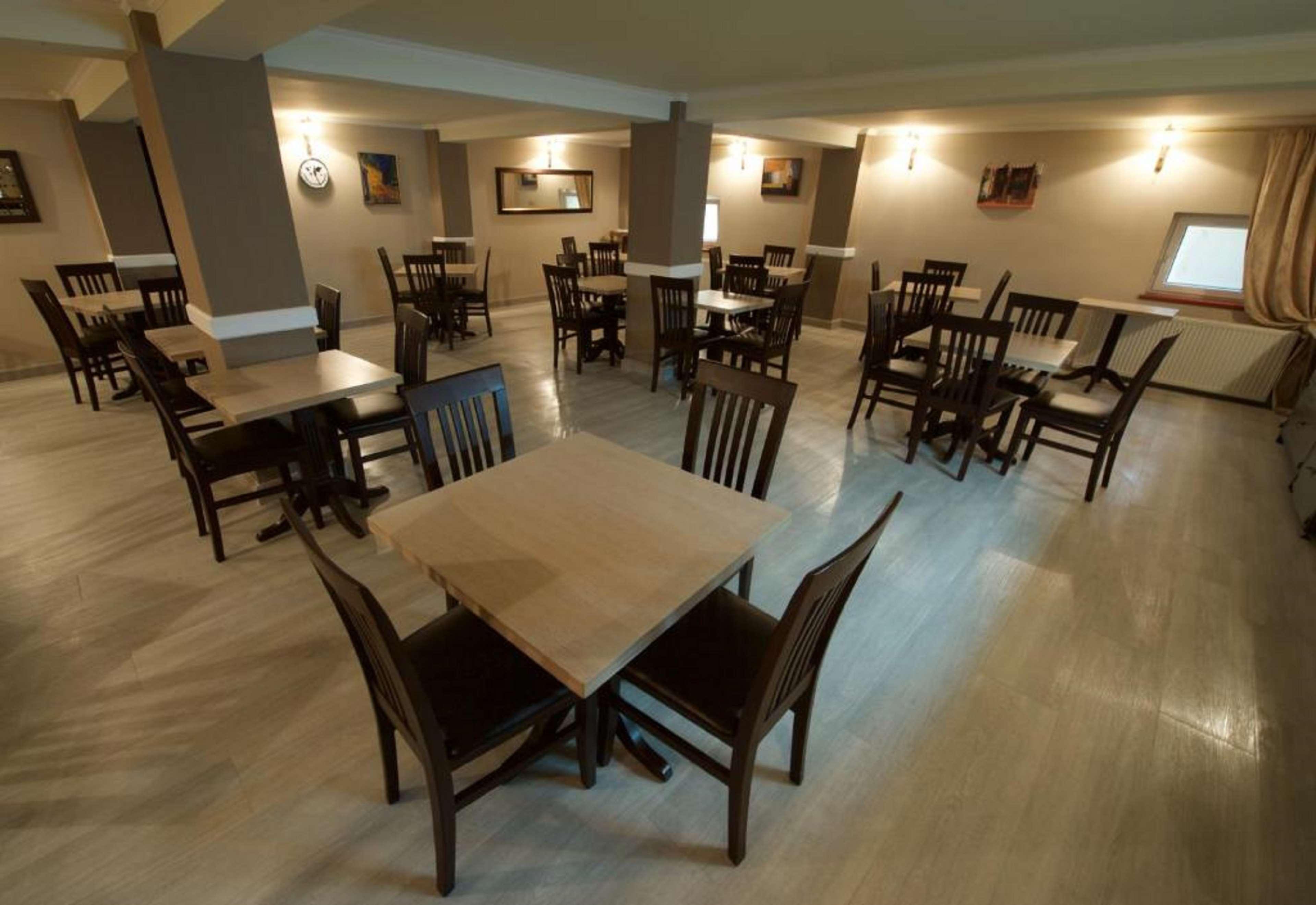 Best Western Plus Lido Hotel Timişoara Extérieur photo