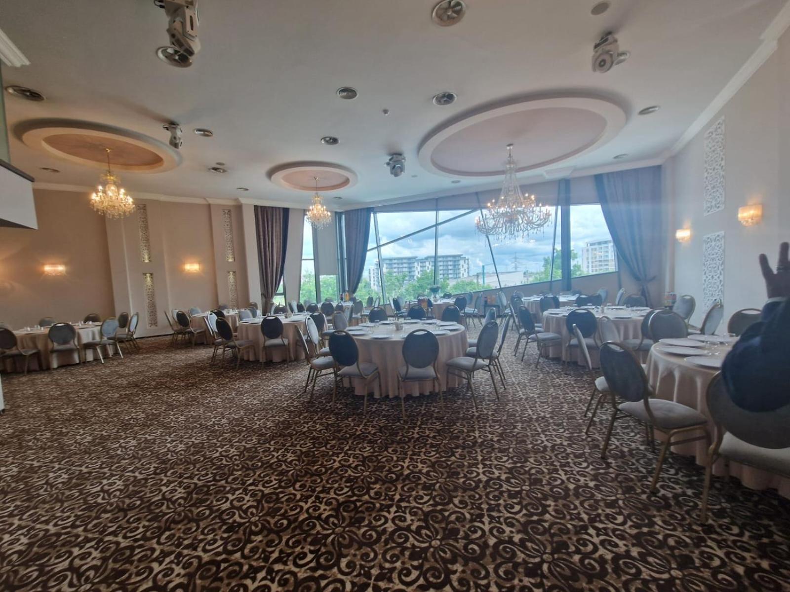 Best Western Plus Lido Hotel Timişoara Extérieur photo